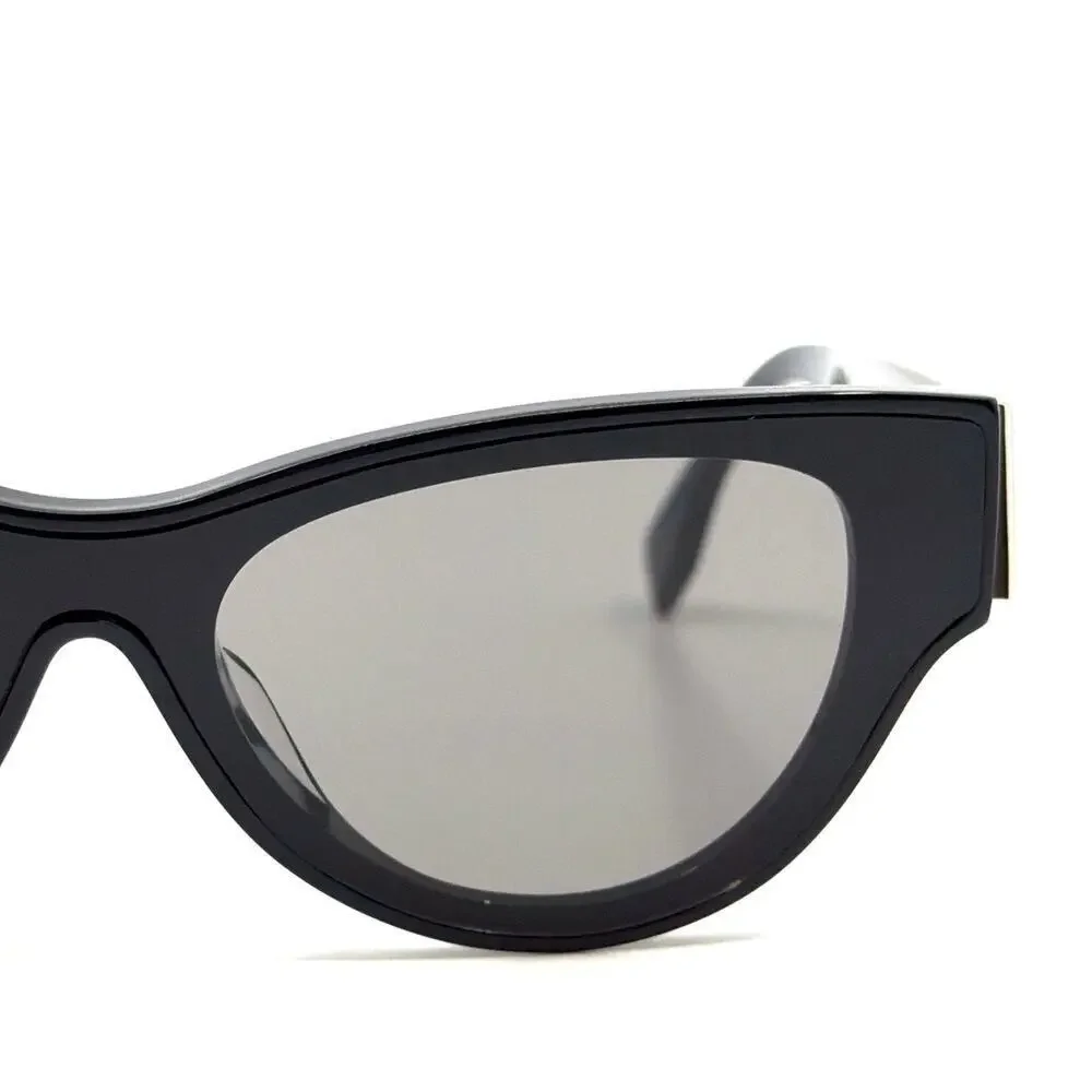 NEW!!! FENDI Sunglasses FE40135F 01A Authentic